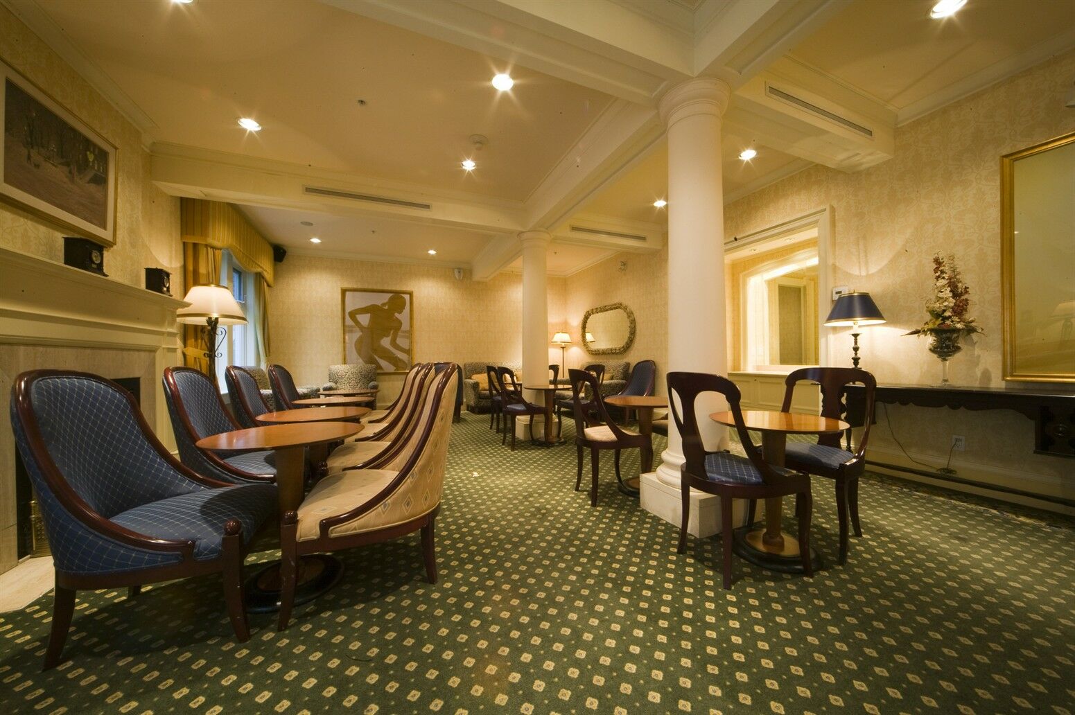 Chateau Versailles Montreal Bagian luar foto